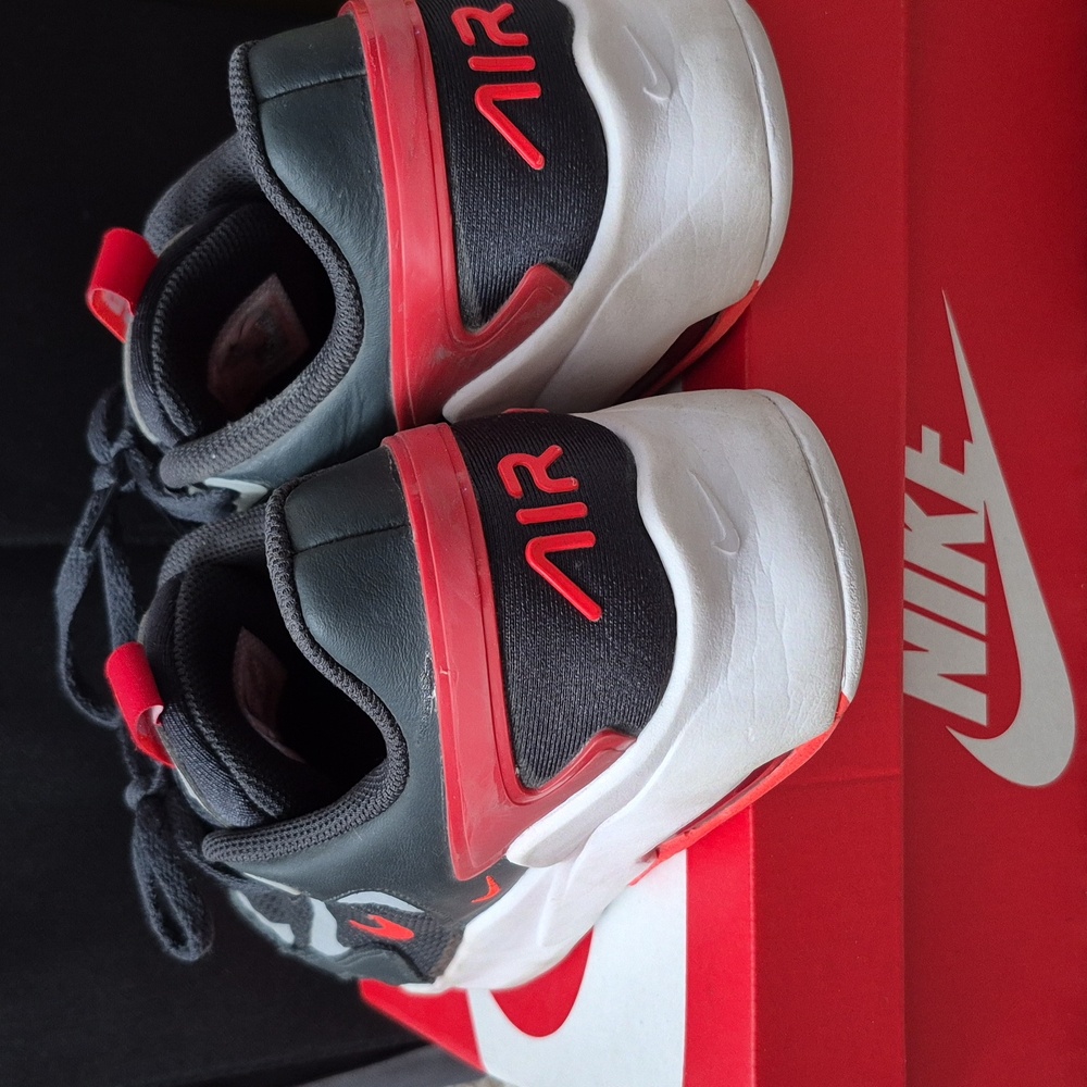 Nike Air Max Black and Red Sneakers - Picture 2 of 3